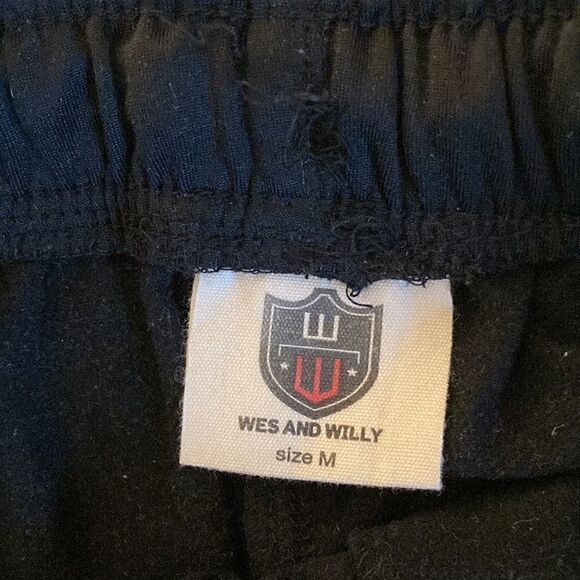Wes & Willy Boys Black Fleece Joggers with Ankle Zipper. Size Medium. - Picture 7 of 8